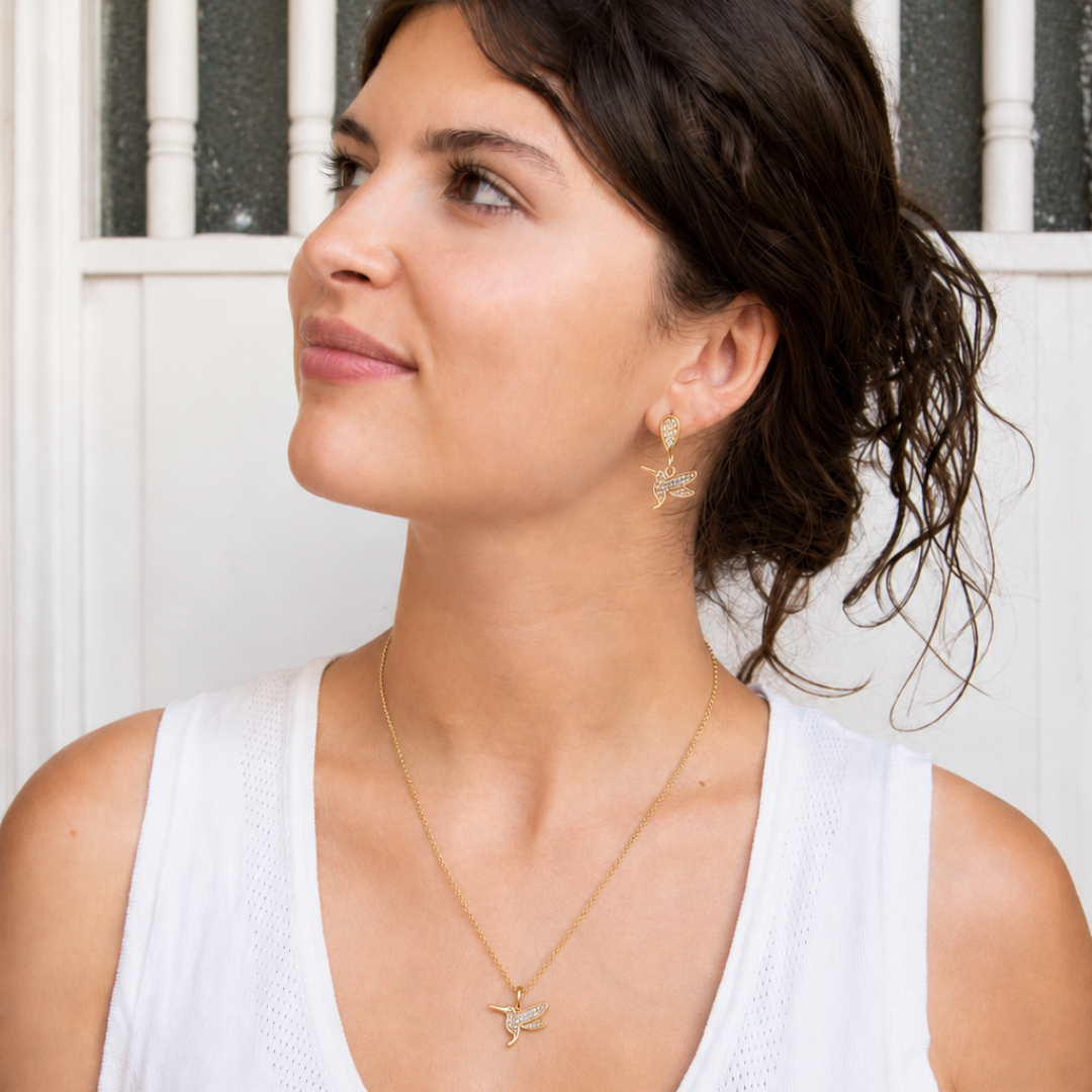CONJUNTO COLIBRÍ "ALMA ETERNA" BAÑO DE ORO 18K COLLAR + AROS