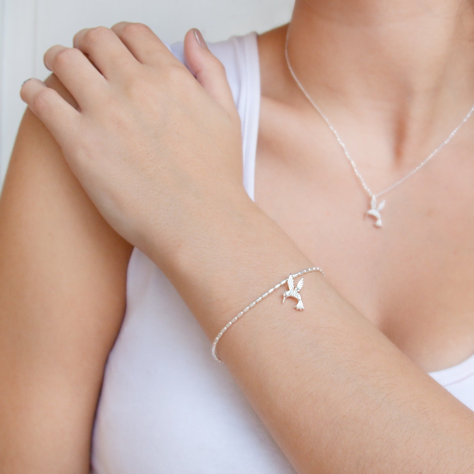 NUEVA PULSERA "COLIBRÍ EN PLATA "UN AMOR QUE TRASCIENDE A LA VIDA"