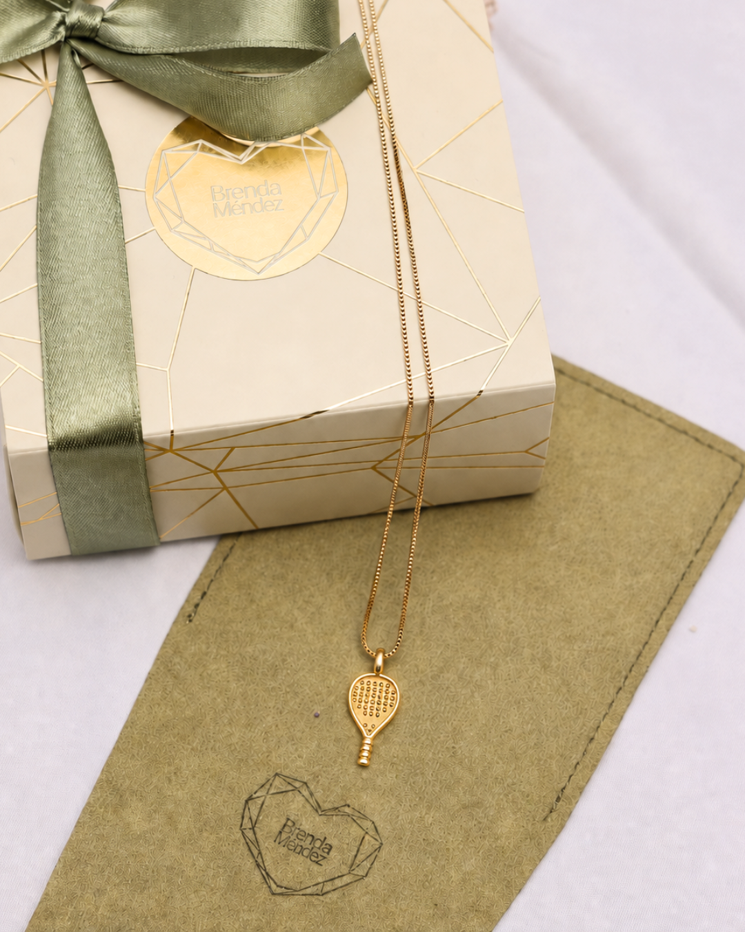 Collar Pala de Pádel - Edición Especial Baño de Oro 18K 🎾