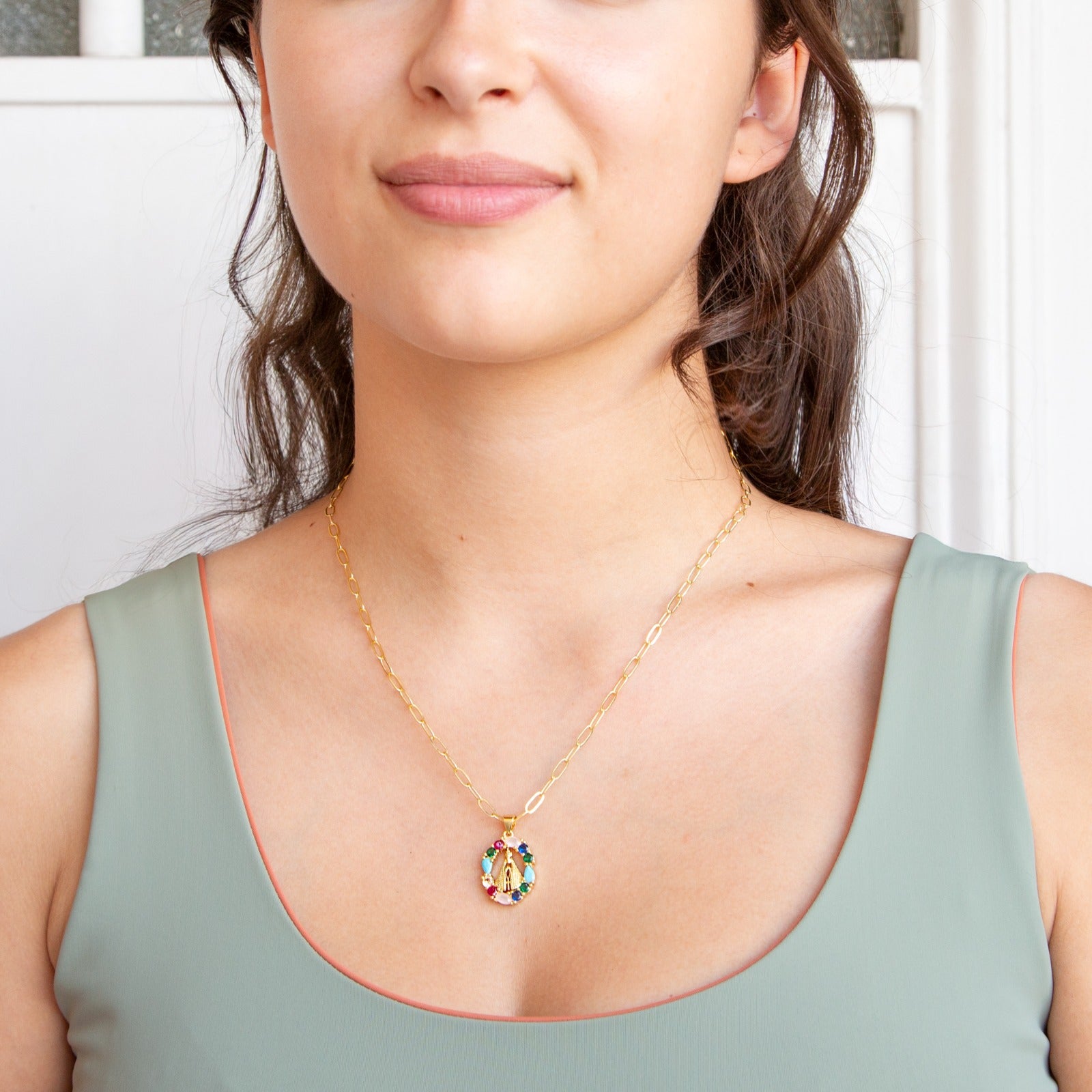 Collar Virgencita Multicolor